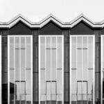 bouwen met aluminium view-building-against-clear-sky