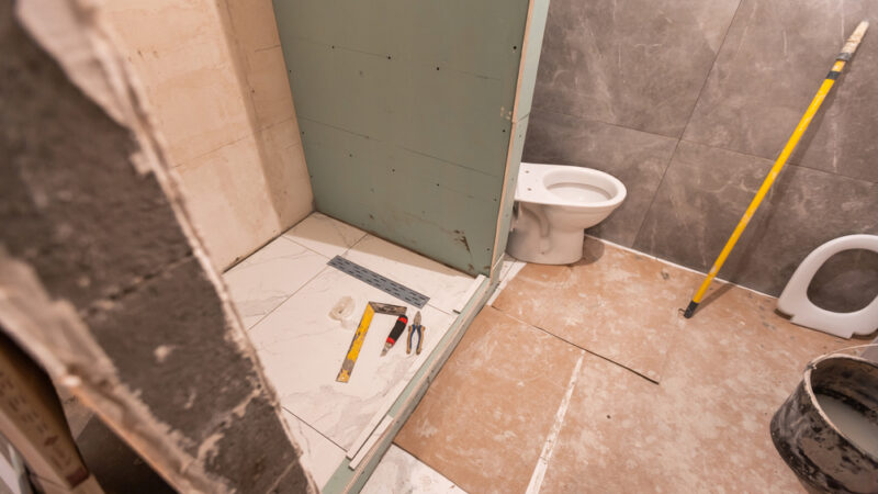 Hoe zelf je badkamer renoveren in 7 stappen